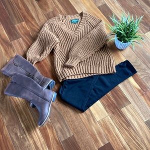 Women’s XS American Eagle medium cocoa brown knit V-neck sweater